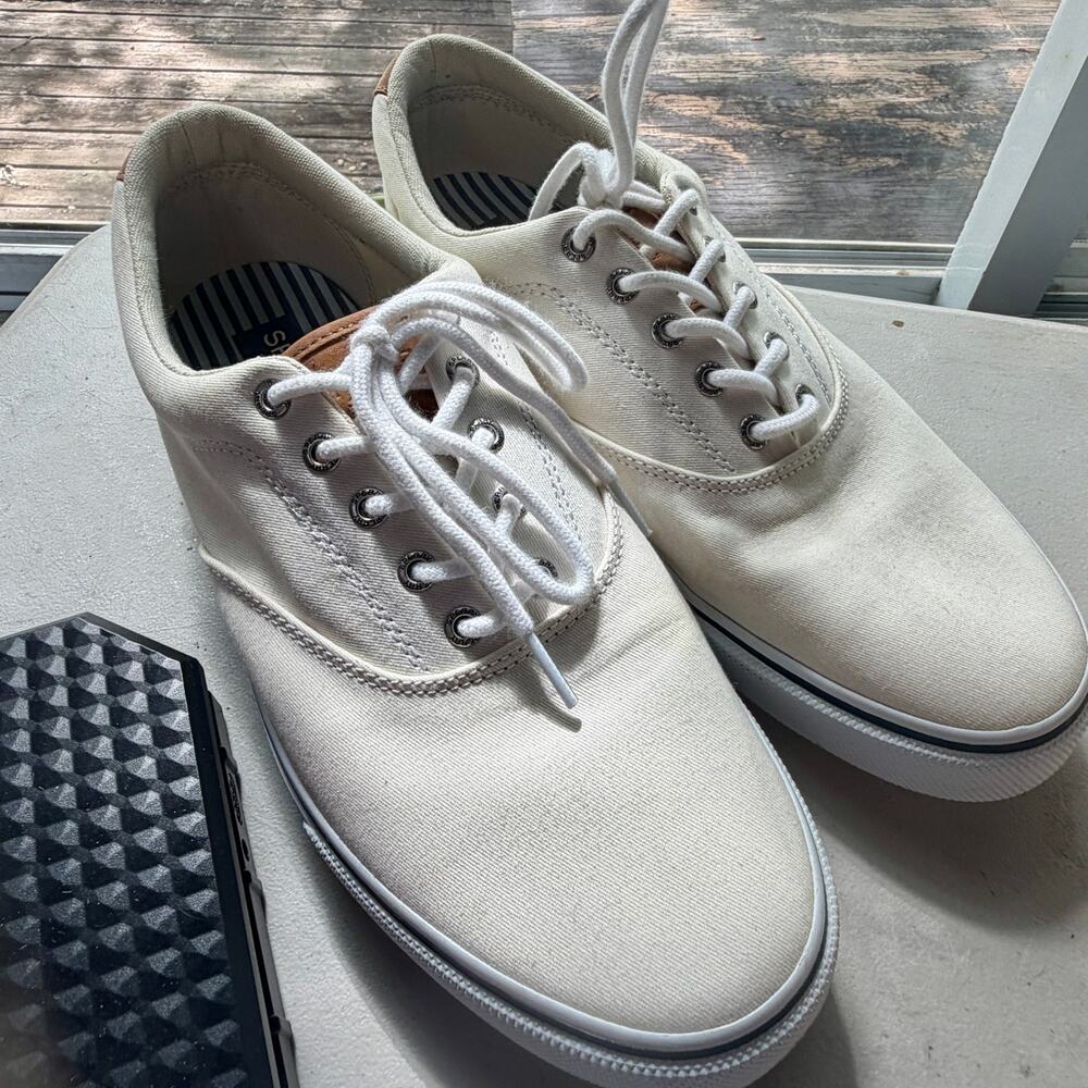 Sperry Striper II CVO Sneakers – Men's Size 13 – Cream – Gently Used
